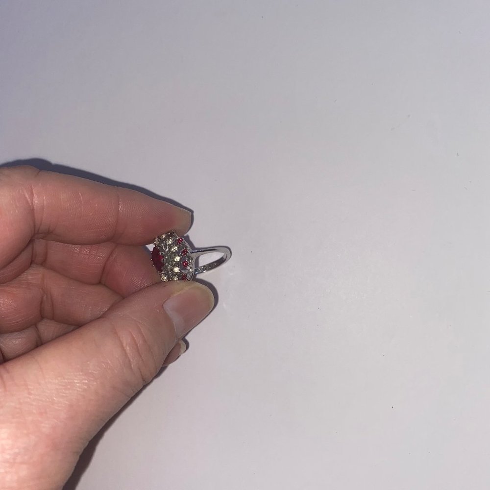 2 Costume Jewelry Rings 5 5.5 Red Clear Rhinestones CZ? Gold Silver Tone 18KTHGE - Picture 4 of 7